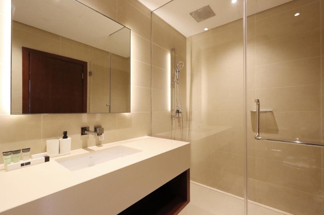 Livbnb - Marina Gate 3br With Sea And Marina Views Apartment Dubai