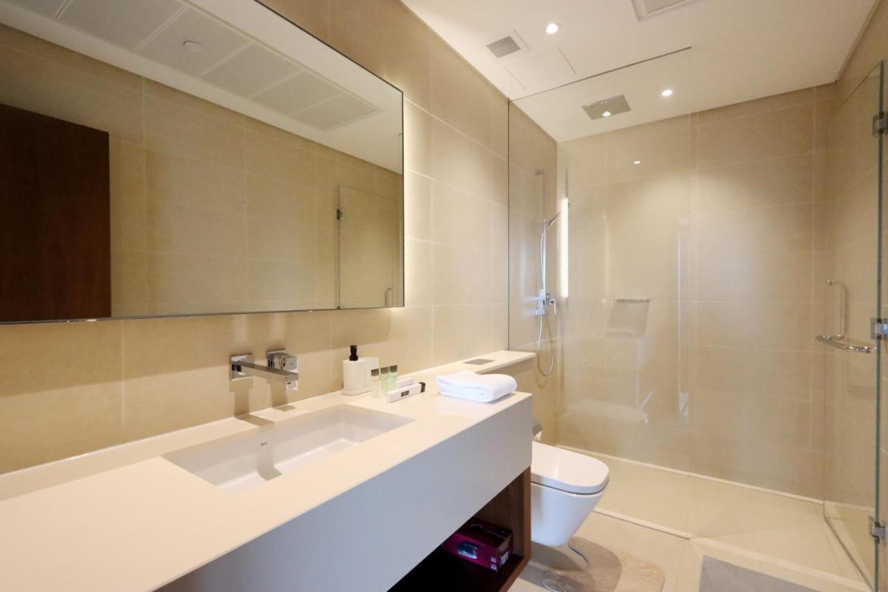 Apartment Livbnb - Marina Gate 3br With Sea And Marina Views