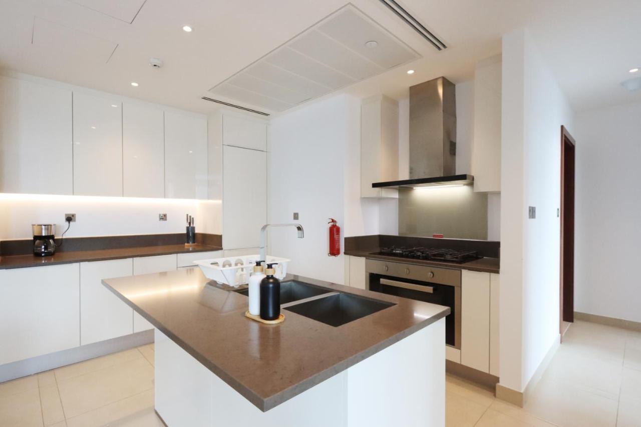 Livbnb - Marina Gate 3br With Sea And Marina Views *